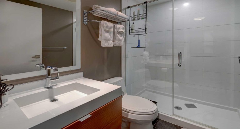 222 Riverfront Avenue, Calgary, Alberta T2P0X2, 1 Bedroom Bedrooms, ,1 BathroomBathrooms,Residential,For Sale,Riverfront,A2301974