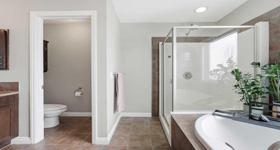 99 Sunset View, Cochrane, Alberta T4C 0E8, 4 Bedrooms Bedrooms, ,4 BathroomsBathrooms,Residential,For Sale,Sunset,A2301976