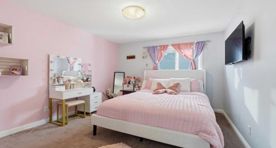 99 Sunset View, Cochrane, Alberta T4C 0E8, 4 Bedrooms Bedrooms, ,4 BathroomsBathrooms,Residential,For Sale,Sunset,A2301976