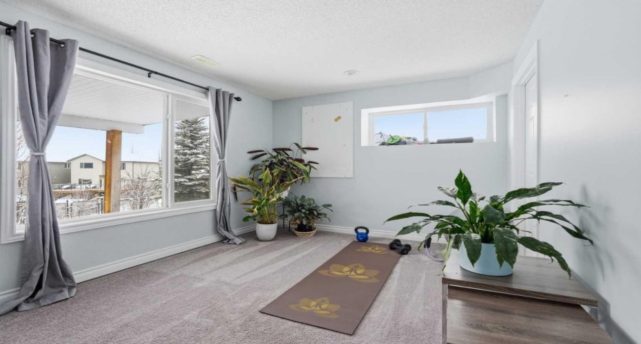 99 Sunset View, Cochrane, Alberta T4C 0E8, 4 Bedrooms Bedrooms, ,4 BathroomsBathrooms,Residential,For Sale,Sunset,A2301976