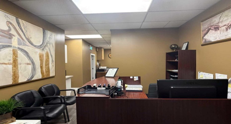 136 17 Avenue, Calgary, Alberta T2E 1L6, ,Commercial,For Lease,17,A2302041