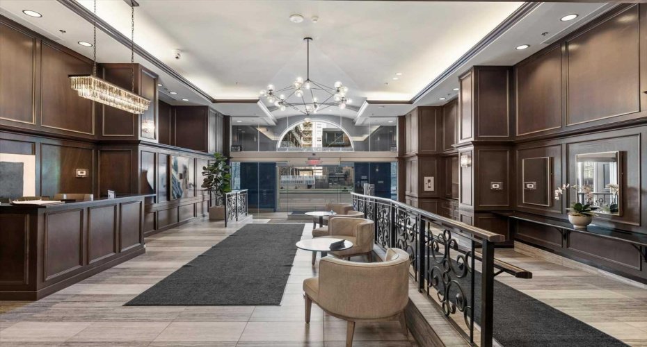 The recently lobby sets a high bar from the moment you walk in. Dark millwork, statement lighting, and a staffed concierge desk seven days a week make coming home feel like checking into somewhere special.