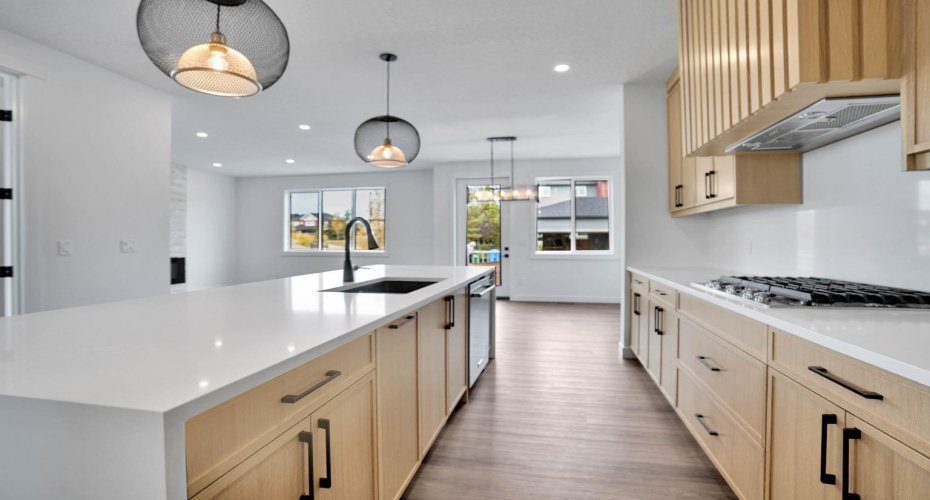 75 Sunvalley Way, Cochrane, Alberta T4C0X8, 3 Bedrooms Bedrooms, ,3 BathroomsBathrooms,Residential,For Sale,Sunvalley,A2302067