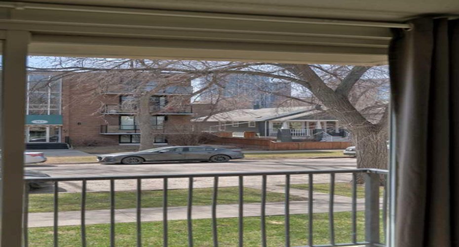 Views to downtown from living room