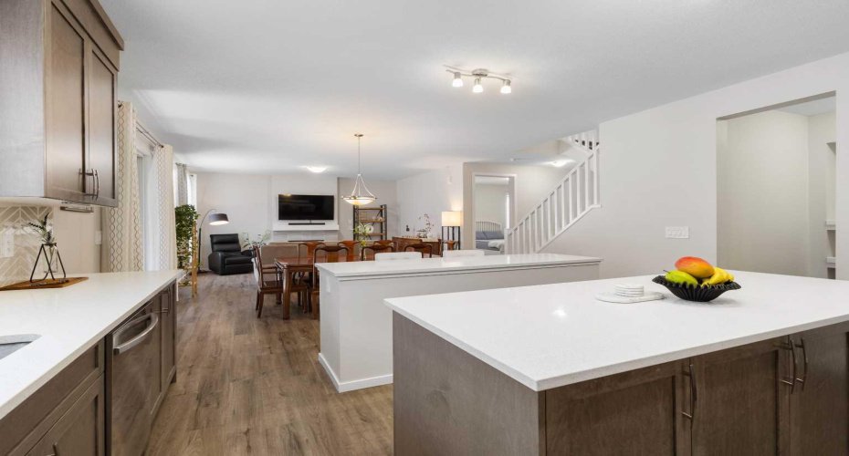 33 Carringham Heights, Calgary, Alberta T3P1V9, 5 Bedrooms Bedrooms, ,4 BathroomsBathrooms,Residential,For Sale,Carringham,A2302218