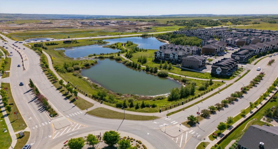 250 Fireside View, Cochrane, Alberta T4C 2M2, 3 Bedrooms Bedrooms, ,2 BathroomsBathrooms,Residential,For Sale,Fireside,A2282763