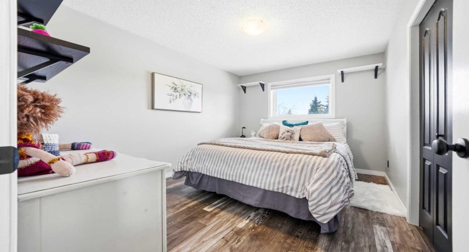 Upper level second bedroom.