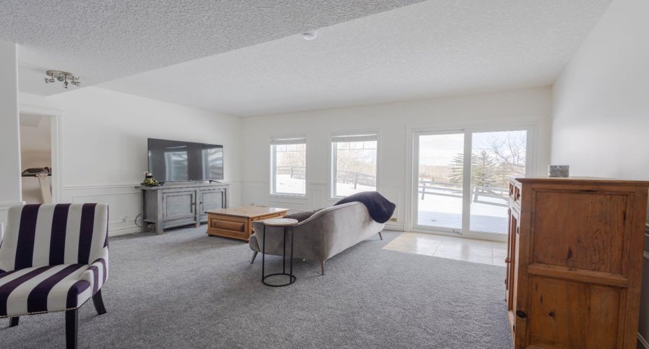 260048 Bearspaw Road, Rural Rocky View County, Alberta T3R1H4, 4 Bedrooms Bedrooms, ,3 BathroomsBathrooms,Residential,For Sale,Bearspaw,A2300152