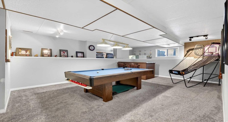76 Crystalridge Crescent, Okotoks, Alberta T1S 1V2, 4 Bedrooms Bedrooms, ,2 BathroomsBathrooms,Residential,For Sale,Crystalridge,A2301447