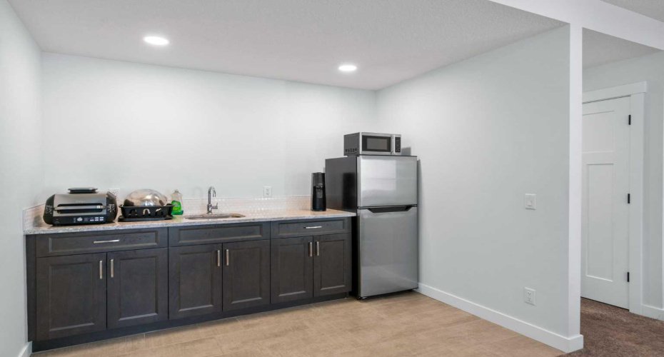 99 Ridge View Close, Cochrane, Alberta T4C 0P8, 4 Bedrooms Bedrooms, ,4 BathroomsBathrooms,Residential,For Sale,Ridge View,A2302374