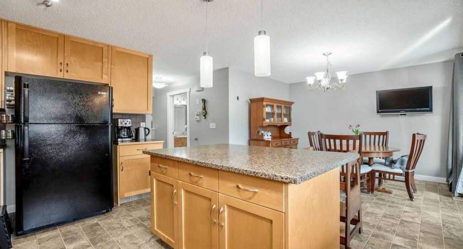 72 Cimarron Vista Gardens, Okotoks, Alberta T1S 0G3, 4 Bedrooms Bedrooms, ,3 BathroomsBathrooms,Residential,For Sale,Cimarron Vista,A2301892