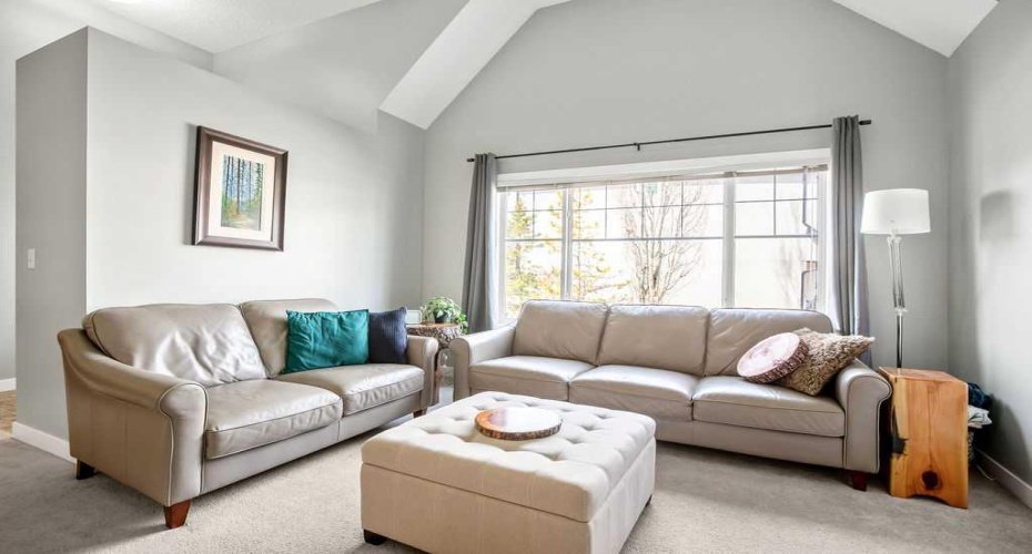 72 Cimarron Vista Gardens, Okotoks, Alberta T1S 0G3, 4 Bedrooms Bedrooms, ,3 BathroomsBathrooms,Residential,For Sale,Cimarron Vista,A2301892