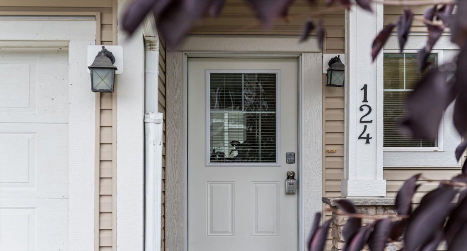 300 Marina Drive, Chestermere, Alberta T1X 0P6, 3 Bedrooms Bedrooms, ,3 BathroomsBathrooms,Residential,For Sale,Marina,A2301935