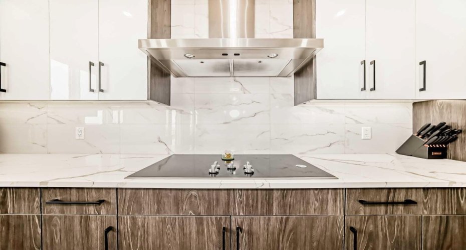 82 Waterford Crescent, Chestermere, Alberta T1X 2V1, 5 Bedrooms Bedrooms, ,3 BathroomsBathrooms,Residential,For Sale,Waterford,A2302004