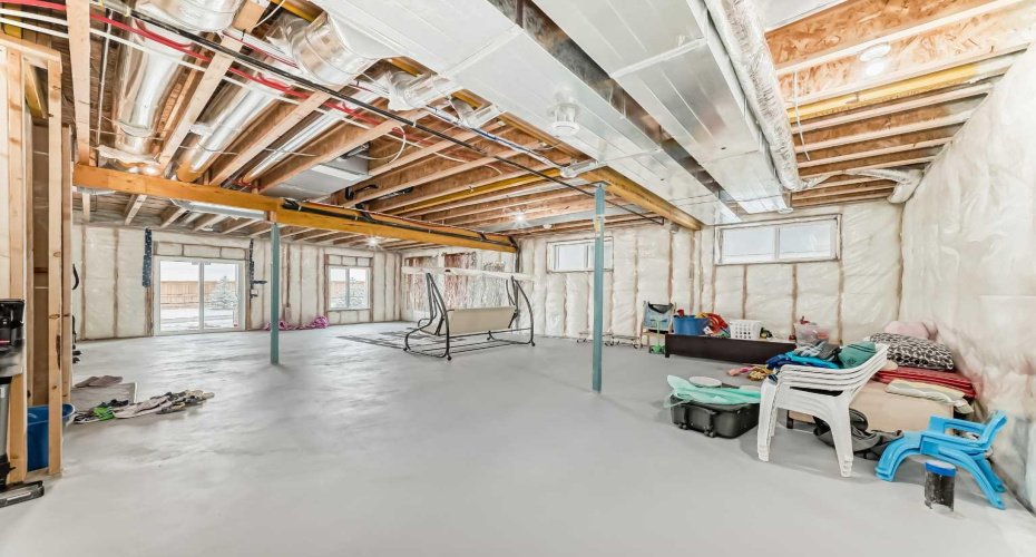 82 Waterford Crescent, Chestermere, Alberta T1X 2V1, 5 Bedrooms Bedrooms, ,3 BathroomsBathrooms,Residential,For Sale,Waterford,A2302004