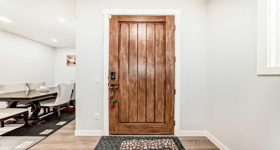 82 Waterford Crescent, Chestermere, Alberta T1X 2V1, 5 Bedrooms Bedrooms, ,3 BathroomsBathrooms,Residential,For Sale,Waterford,A2302004