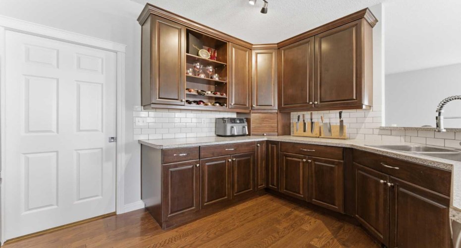 54 Glensummit Close, Cochrane, Alberta T4C 2K1, 3 Bedrooms Bedrooms, ,3 BathroomsBathrooms,Residential,For Sale,Glensummit,A2302203