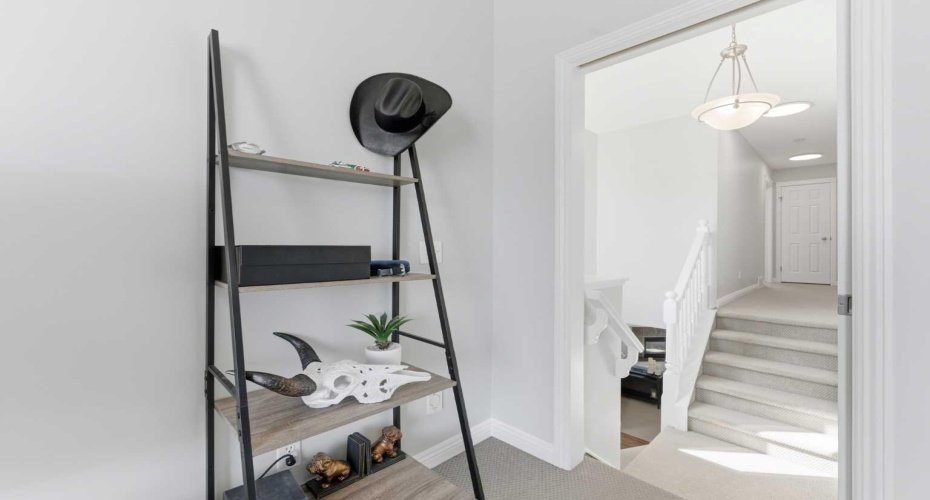 54 Glensummit Close, Cochrane, Alberta T4C 2K1, 3 Bedrooms Bedrooms, ,3 BathroomsBathrooms,Residential,For Sale,Glensummit,A2302203