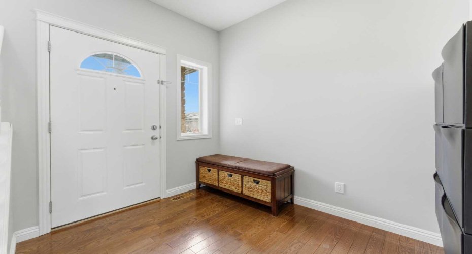 54 Glensummit Close, Cochrane, Alberta T4C 2K1, 3 Bedrooms Bedrooms, ,3 BathroomsBathrooms,Residential,For Sale,Glensummit,A2302203