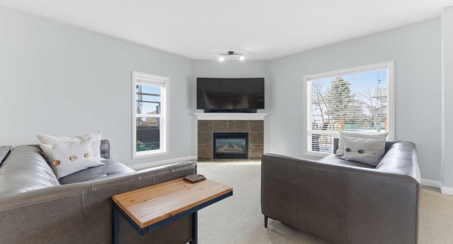 54 Glensummit Close, Cochrane, Alberta T4C 2K1, 3 Bedrooms Bedrooms, ,3 BathroomsBathrooms,Residential,For Sale,Glensummit,A2302203