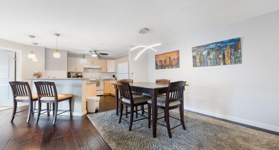 505 Railway Street, Cochrane, Alberta t4c2k9, 2 Bedrooms Bedrooms, ,2 BathroomsBathrooms,Residential,For Sale,Railway,A2284498