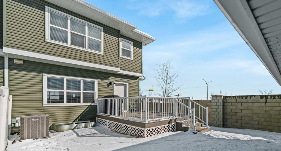 408 West Lakeview Drive, Chestermere, Alberta T1X 2A4, 3 Bedrooms Bedrooms, ,3 BathroomsBathrooms,Residential,For Sale,West Lakeview,A2296354