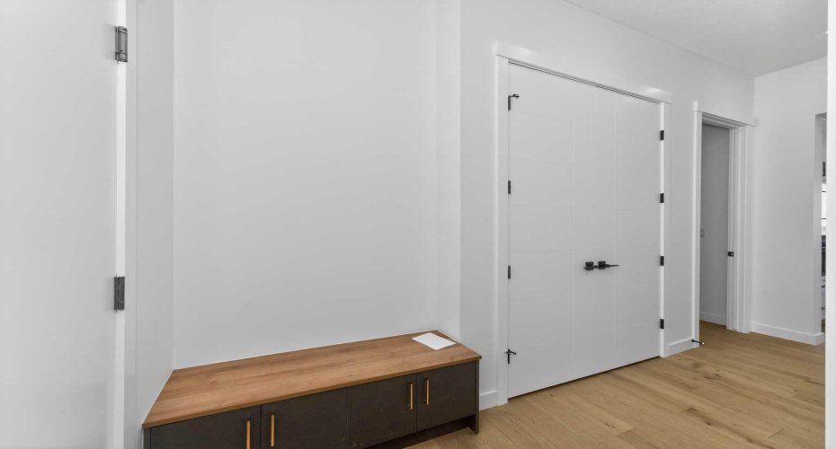 1049 Waterstone Green, Chestermere, Alberta T1X 2Z1, 5 Bedrooms Bedrooms, ,5 BathroomsBathrooms,Residential,For Sale,Waterstone,A2301003