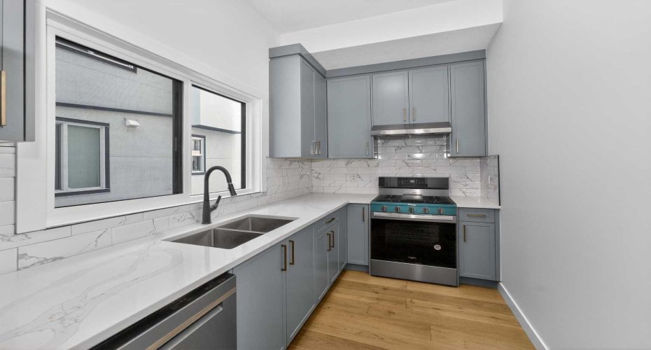 1049 Waterstone Green, Chestermere, Alberta T1X 2Z1, 5 Bedrooms Bedrooms, ,5 BathroomsBathrooms,Residential,For Sale,Waterstone,A2301003