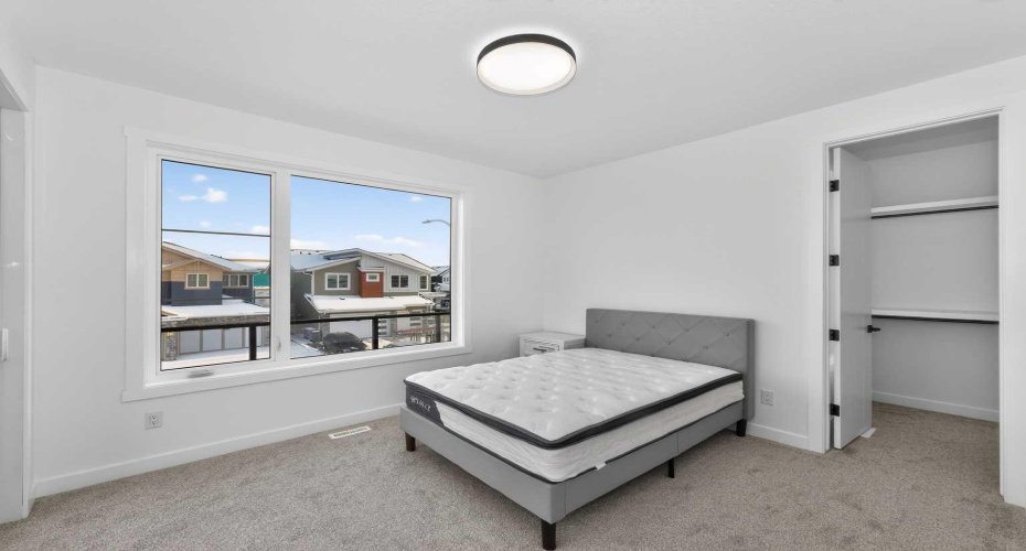 1049 Waterstone Green, Chestermere, Alberta T1X 2Z1, 5 Bedrooms Bedrooms, ,5 BathroomsBathrooms,Residential,For Sale,Waterstone,A2301003