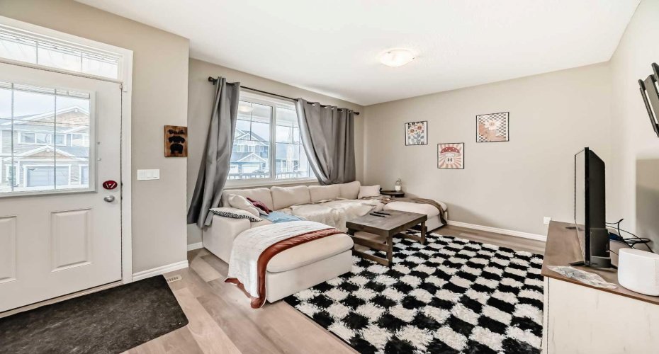 179 River Heights Crescent, Cochrane, Alberta T4C 0S2, 4 Bedrooms Bedrooms, ,4 BathroomsBathrooms,Residential,For Sale,River Heights,A2301289