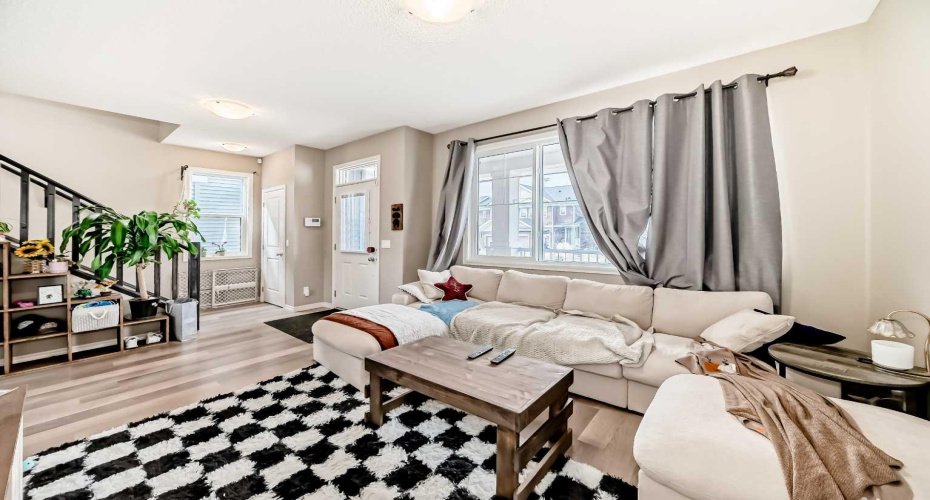 179 River Heights Crescent, Cochrane, Alberta T4C 0S2, 4 Bedrooms Bedrooms, ,4 BathroomsBathrooms,Residential,For Sale,River Heights,A2301289