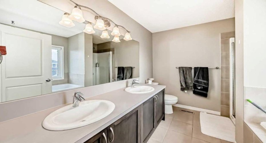 179 River Heights Crescent, Cochrane, Alberta T4C 0S2, 4 Bedrooms Bedrooms, ,4 BathroomsBathrooms,Residential,For Sale,River Heights,A2301289