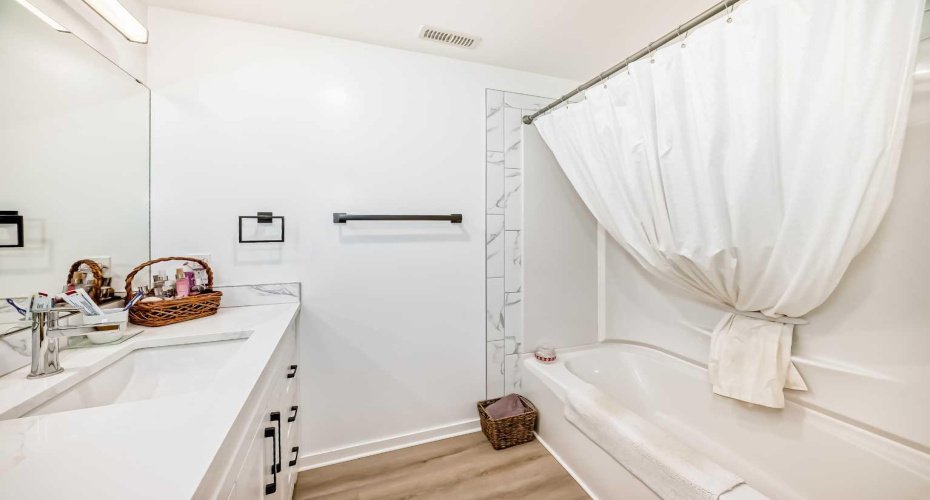 179 River Heights Crescent, Cochrane, Alberta T4C 0S2, 4 Bedrooms Bedrooms, ,4 BathroomsBathrooms,Residential,For Sale,River Heights,A2301289