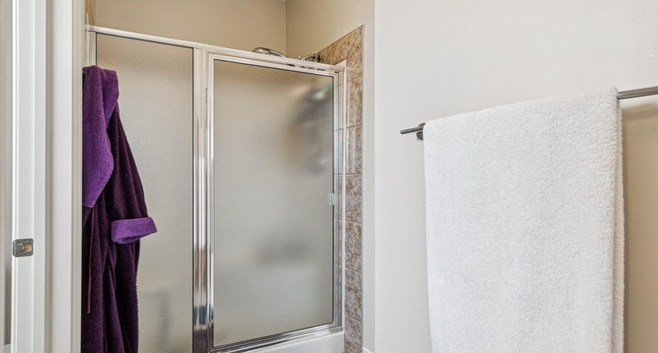 937 Cimarron Park Close, Okotoks, Alberta T1S2E6, 4 Bedrooms Bedrooms, ,3 BathroomsBathrooms,Residential,For Sale,Cimarron Park,A2301302