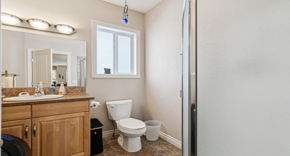 937 Cimarron Park Close, Okotoks, Alberta T1S2E6, 4 Bedrooms Bedrooms, ,3 BathroomsBathrooms,Residential,For Sale,Cimarron Park,A2301302