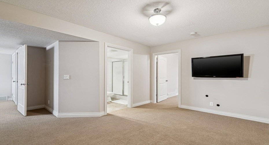 937 Cimarron Park Close, Okotoks, Alberta T1S2E6, 4 Bedrooms Bedrooms, ,3 BathroomsBathrooms,Residential,For Sale,Cimarron Park,A2301302