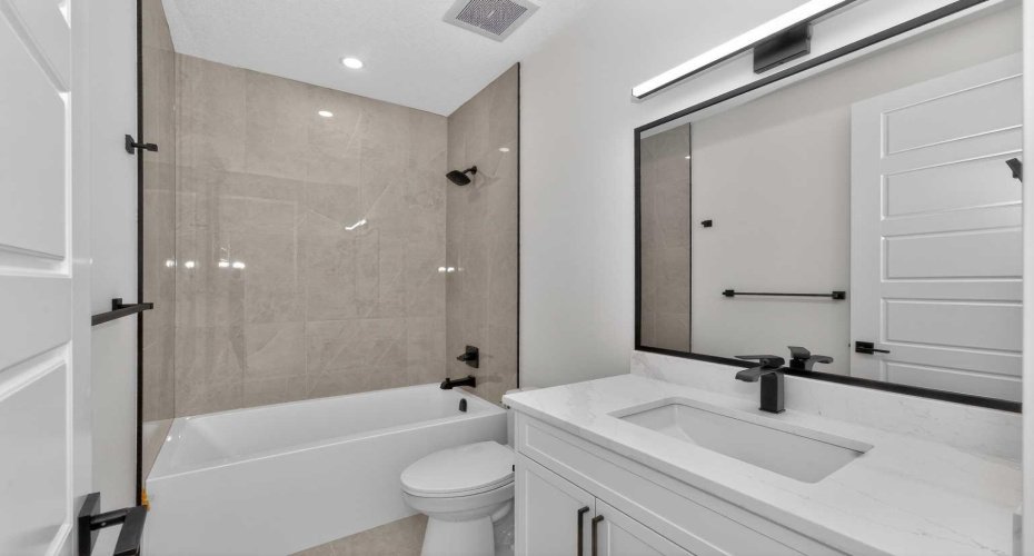 380 Watercrest Place, Chestermere, Alberta T1X 2Y7, 5 Bedrooms Bedrooms, ,5 BathroomsBathrooms,Residential,For Sale,Watercrest,A2301397