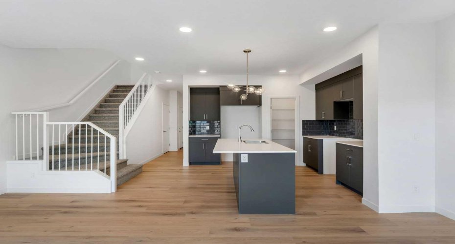 15 Heritage Heath, Cochrane, Alberta T4C3K8, 3 Bedrooms Bedrooms, ,3 BathroomsBathrooms,Residential,For Sale,Heritage,A2301586