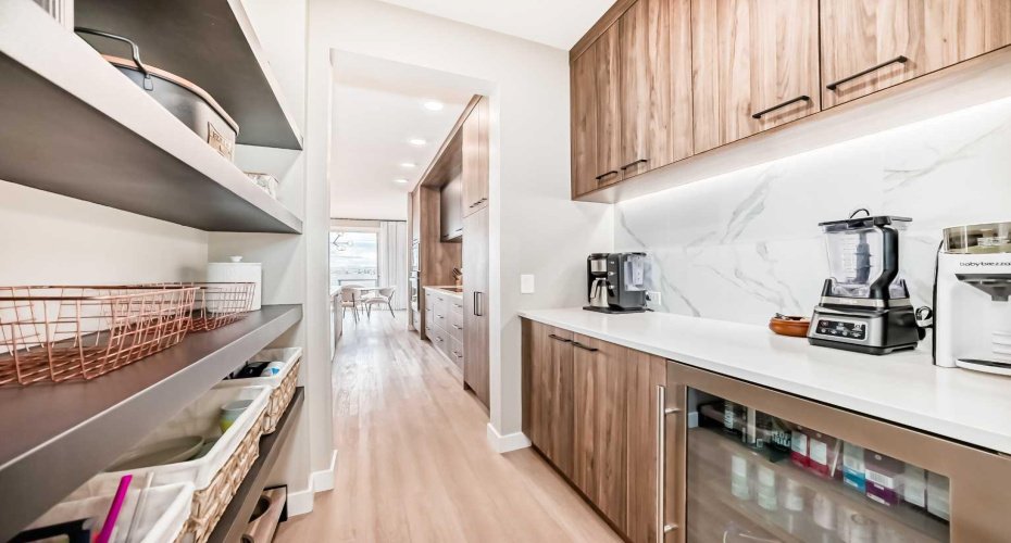 53 Mist Mountain Rise, Okotoks, Alberta T1S5R4, 5 Bedrooms Bedrooms, ,4 BathroomsBathrooms,Residential,For Sale,Mist Mountain,A2302127