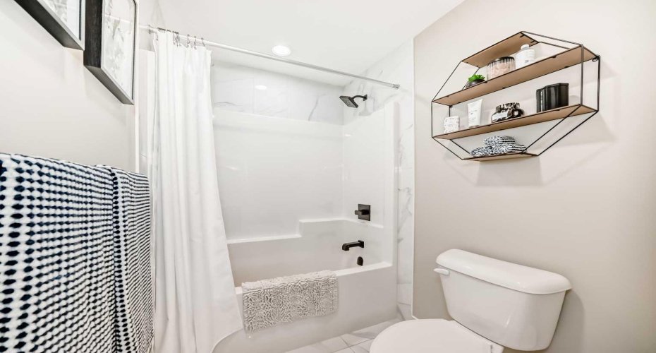 53 Mist Mountain Rise, Okotoks, Alberta T1S5R4, 5 Bedrooms Bedrooms, ,4 BathroomsBathrooms,Residential,For Sale,Mist Mountain,A2302127