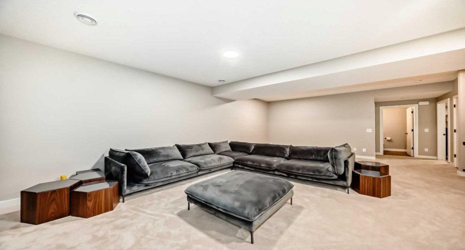 53 Mist Mountain Rise, Okotoks, Alberta T1S5R4, 5 Bedrooms Bedrooms, ,4 BathroomsBathrooms,Residential,For Sale,Mist Mountain,A2302127