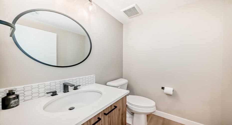 53 Mist Mountain Rise, Okotoks, Alberta T1S5R4, 5 Bedrooms Bedrooms, ,4 BathroomsBathrooms,Residential,For Sale,Mist Mountain,A2302127