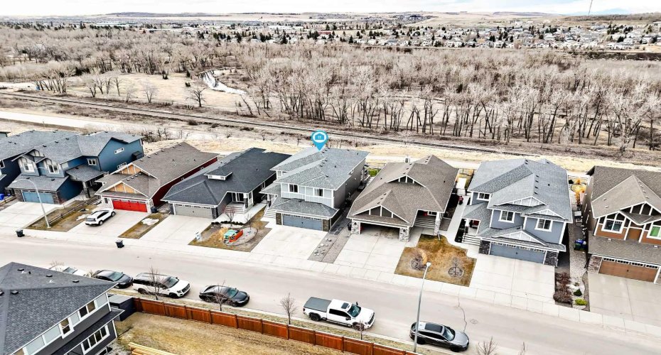 53 Mist Mountain Rise, Okotoks, Alberta T1S5R4, 5 Bedrooms Bedrooms, ,4 BathroomsBathrooms,Residential,For Sale,Mist Mountain,A2302127