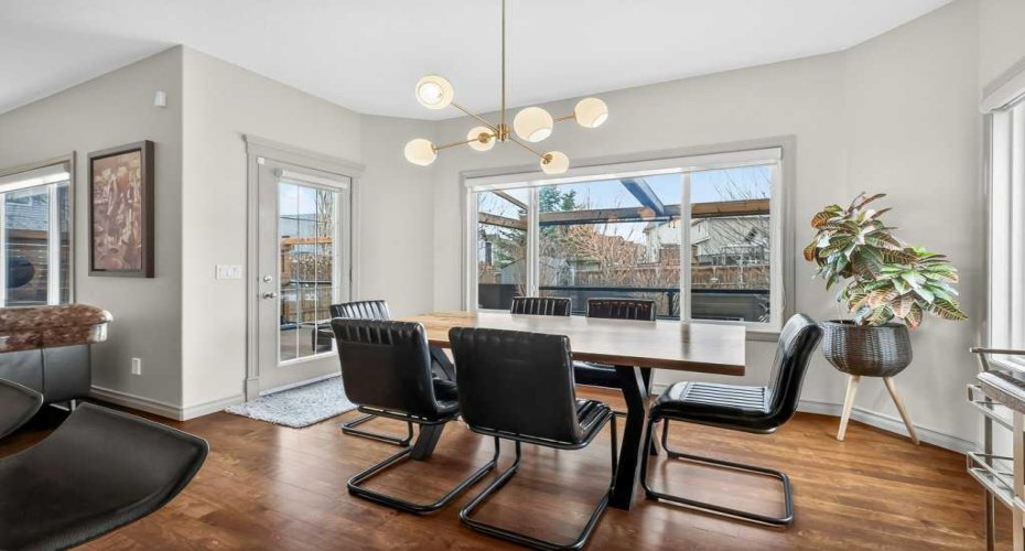 203 Crystal Green Point, Okotoks, Alberta T1S 2K7, 3 Bedrooms Bedrooms, ,3 BathroomsBathrooms,Residential,For Sale,Crystal Green,A2302216