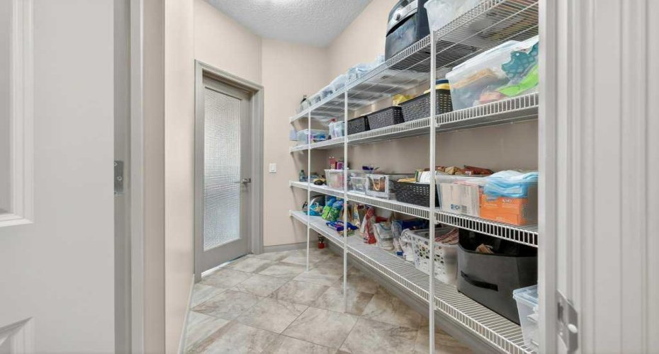 203 Crystal Green Point, Okotoks, Alberta T1S 2K7, 3 Bedrooms Bedrooms, ,3 BathroomsBathrooms,Residential,For Sale,Crystal Green,A2302216