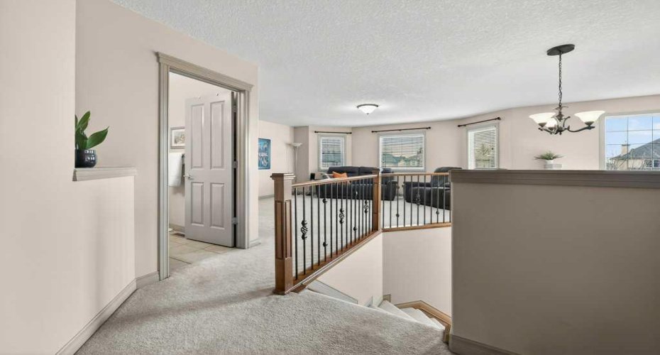 203 Crystal Green Point, Okotoks, Alberta T1S 2K7, 3 Bedrooms Bedrooms, ,3 BathroomsBathrooms,Residential,For Sale,Crystal Green,A2302216