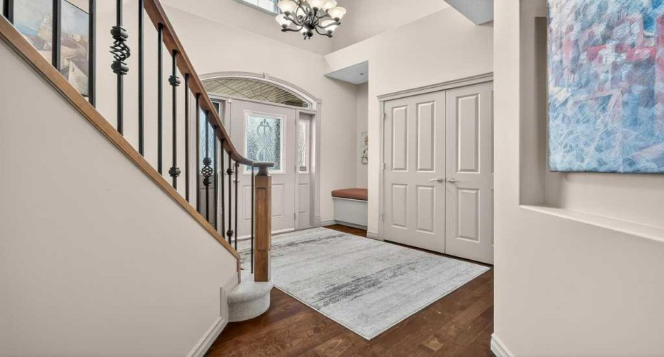 203 Crystal Green Point, Okotoks, Alberta T1S 2K7, 3 Bedrooms Bedrooms, ,3 BathroomsBathrooms,Residential,For Sale,Crystal Green,A2302216