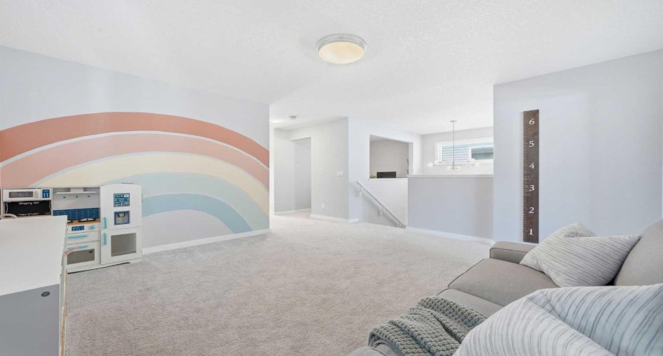 320 Sundown View, Cochrane, Alberta T4C 2R2, 3 Bedrooms Bedrooms, ,3 BathroomsBathrooms,Residential,For Sale,Sundown,A2302872