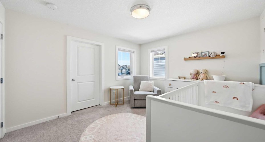 320 Sundown View, Cochrane, Alberta T4C 2R2, 3 Bedrooms Bedrooms, ,3 BathroomsBathrooms,Residential,For Sale,Sundown,A2302872