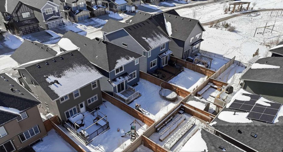 Just steps to the park